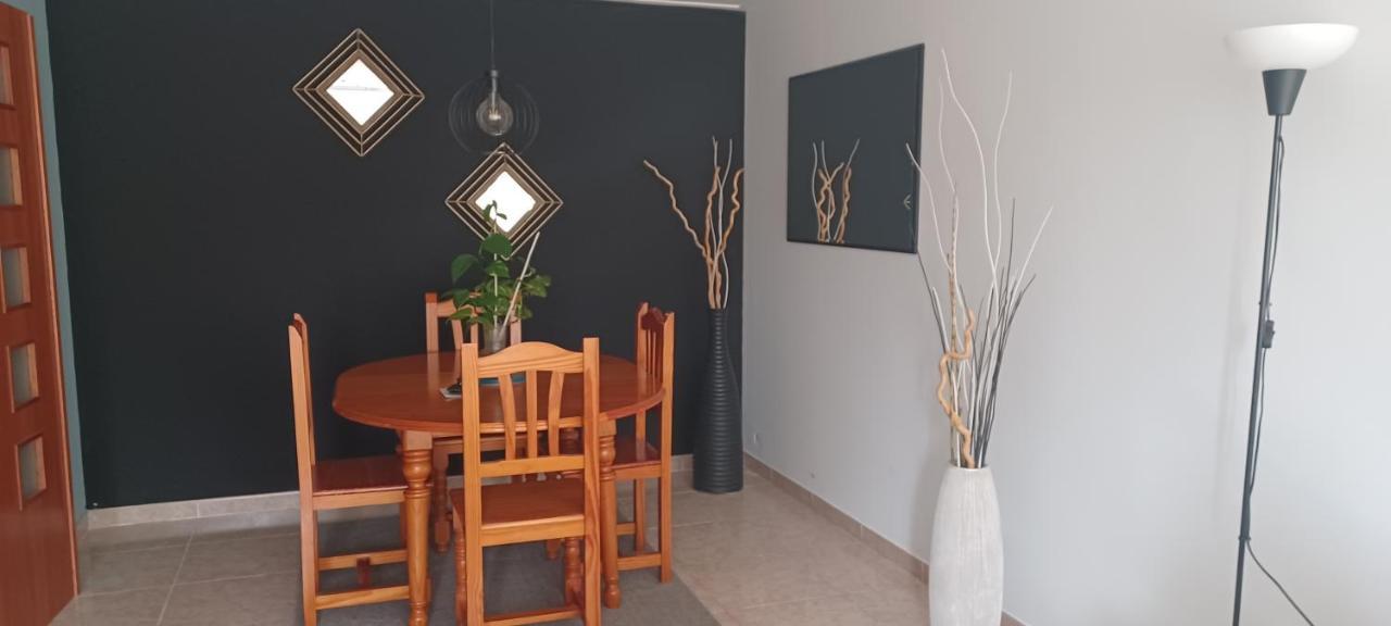 Apartamento Entero De Tres Habitaciones, Cerca De La Playa! Acogedor, Luminoso Y Tranquilo Malgrat de Mar Dış mekan fotoğraf